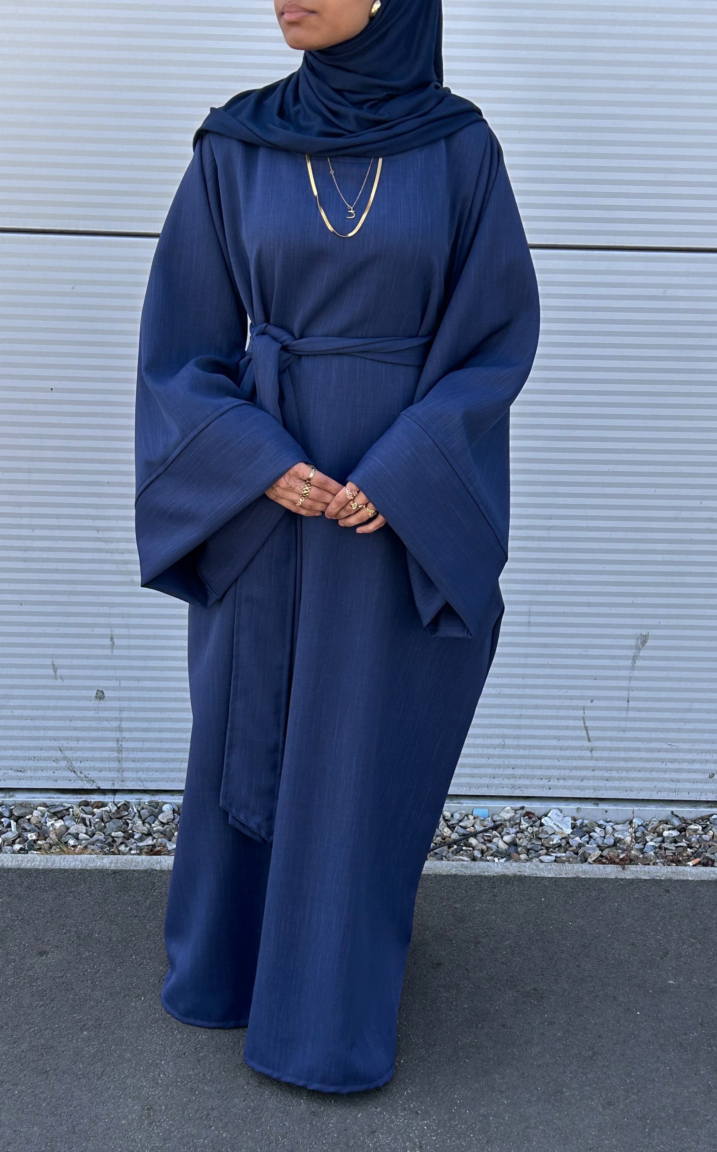 Textured Navy Wide sleeve Abaya