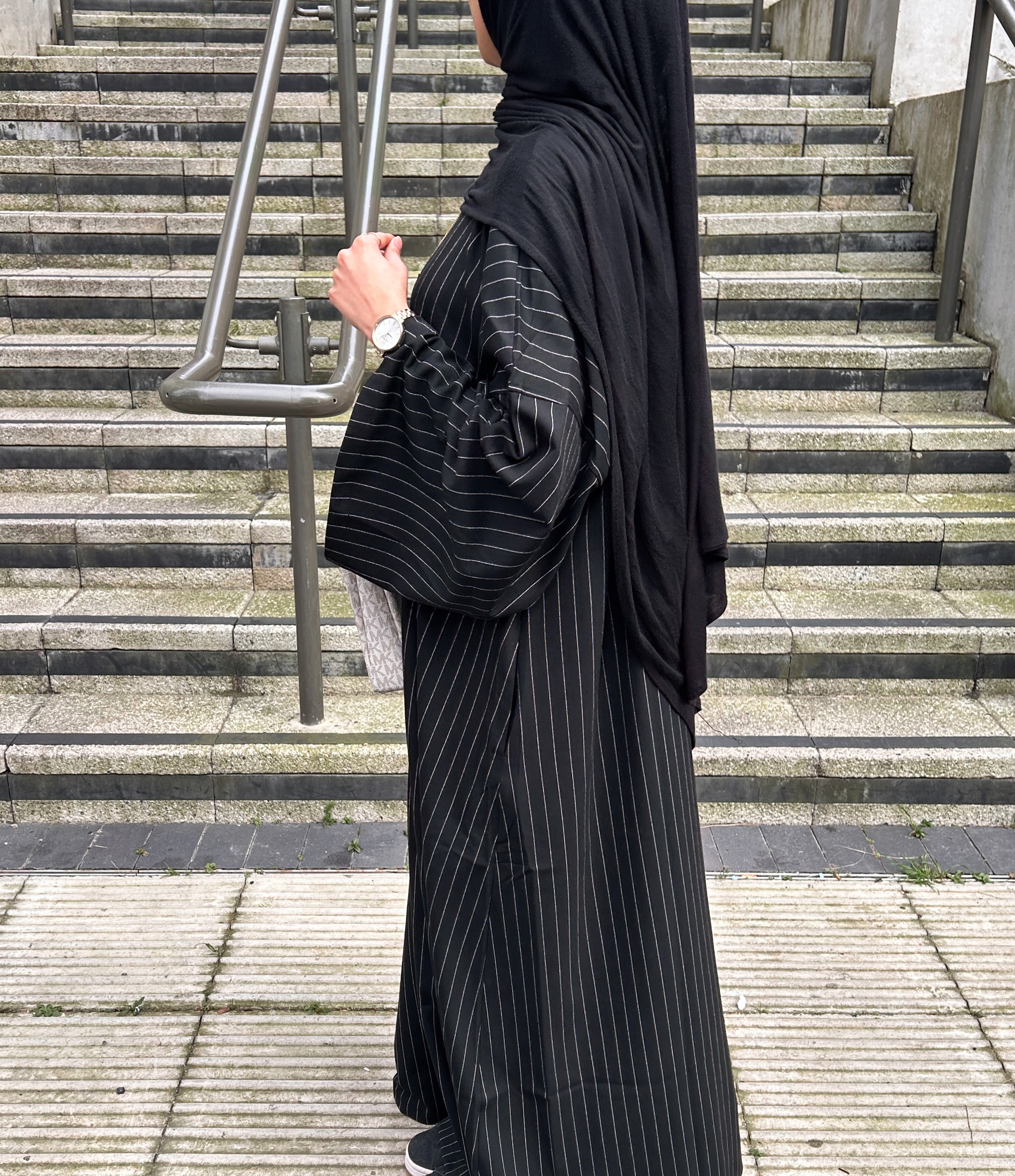 Black Maysa Closed Abaya