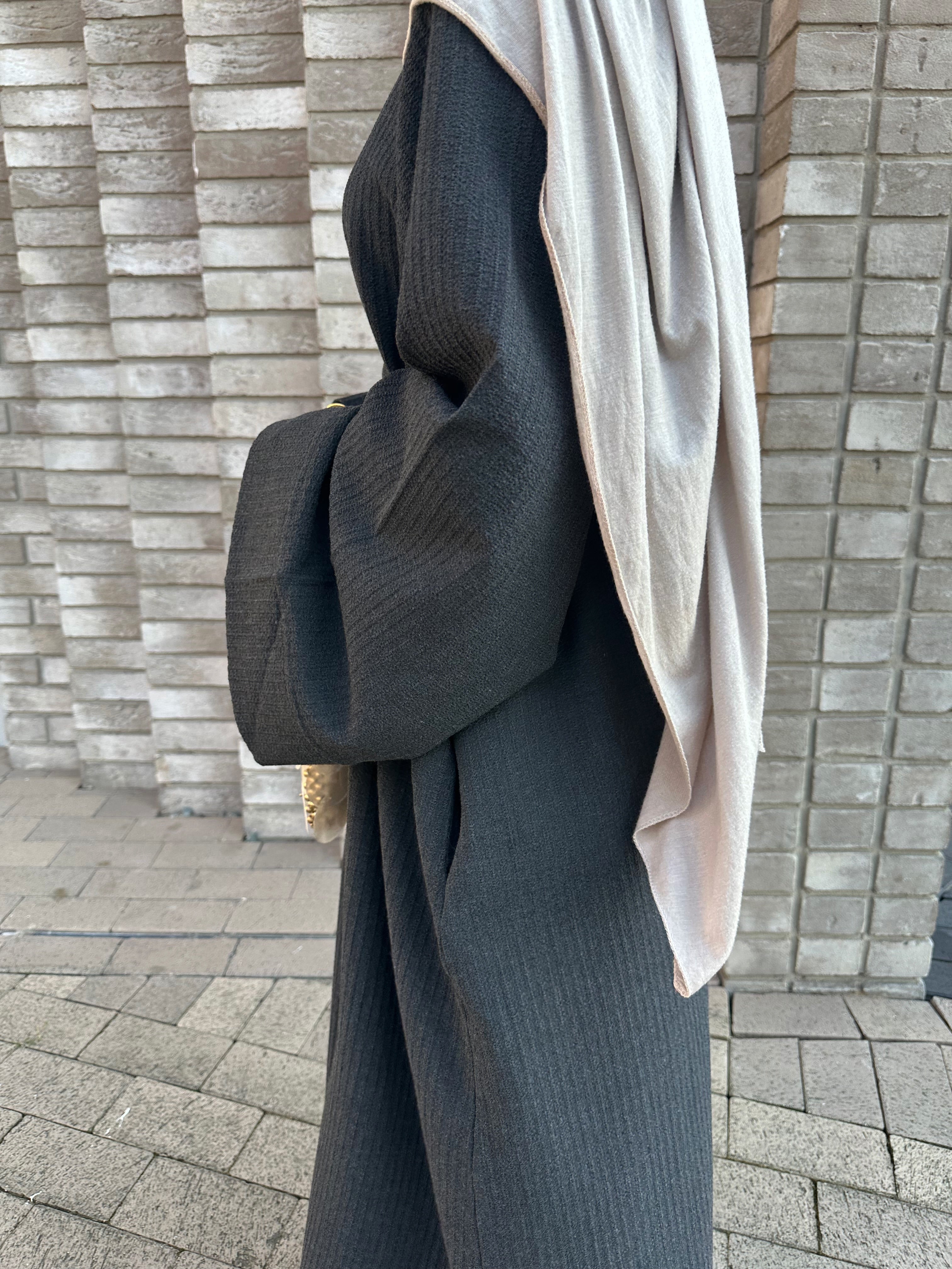 Dark Grey Ribbed Abaya