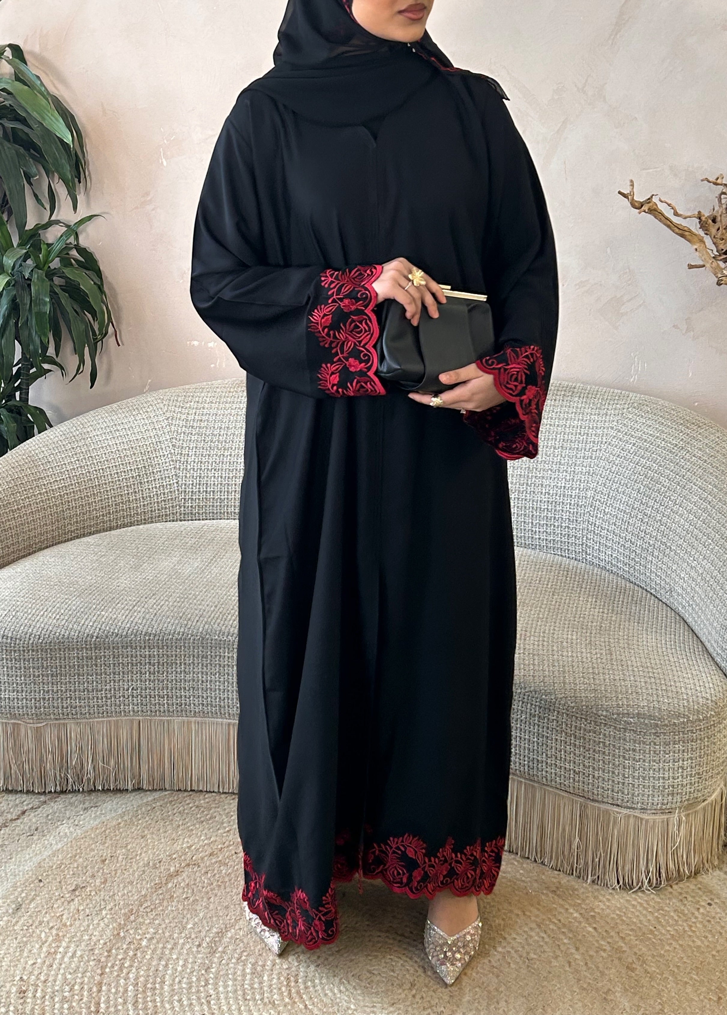 Red thread Detail Open Abaya