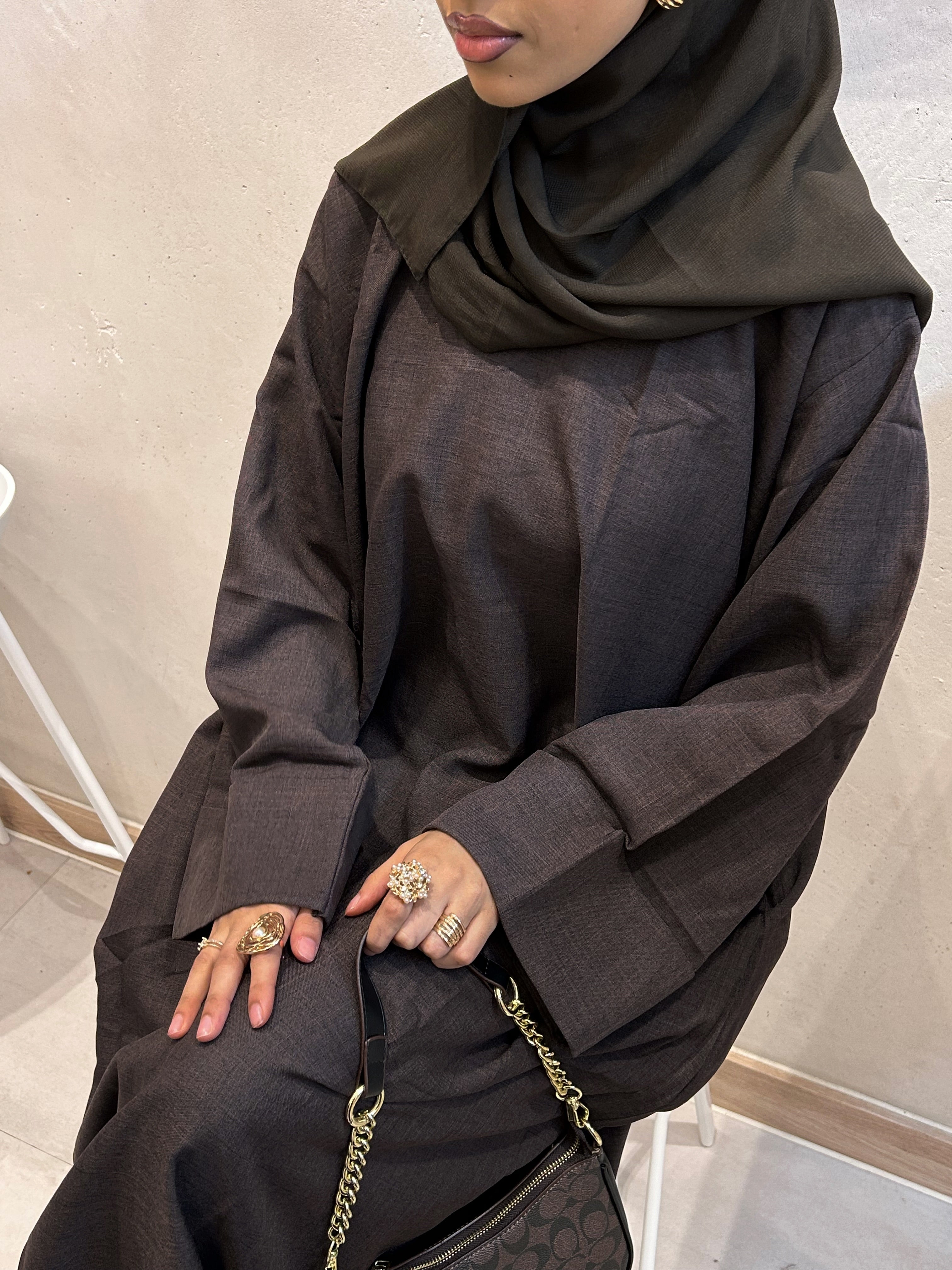 Linen Closed Abaya - Brown