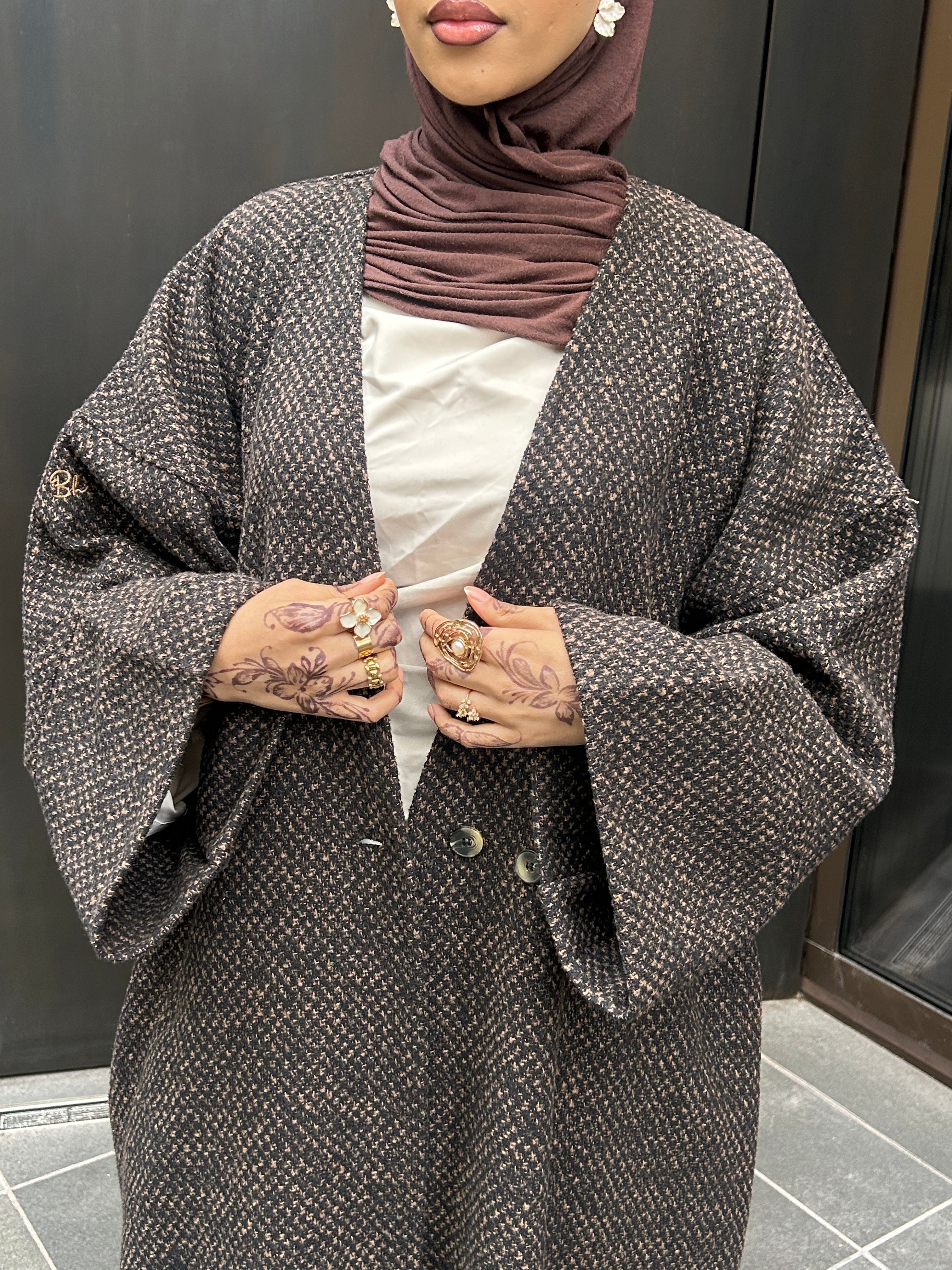 Tweed Abaya Coat - Black/Brown