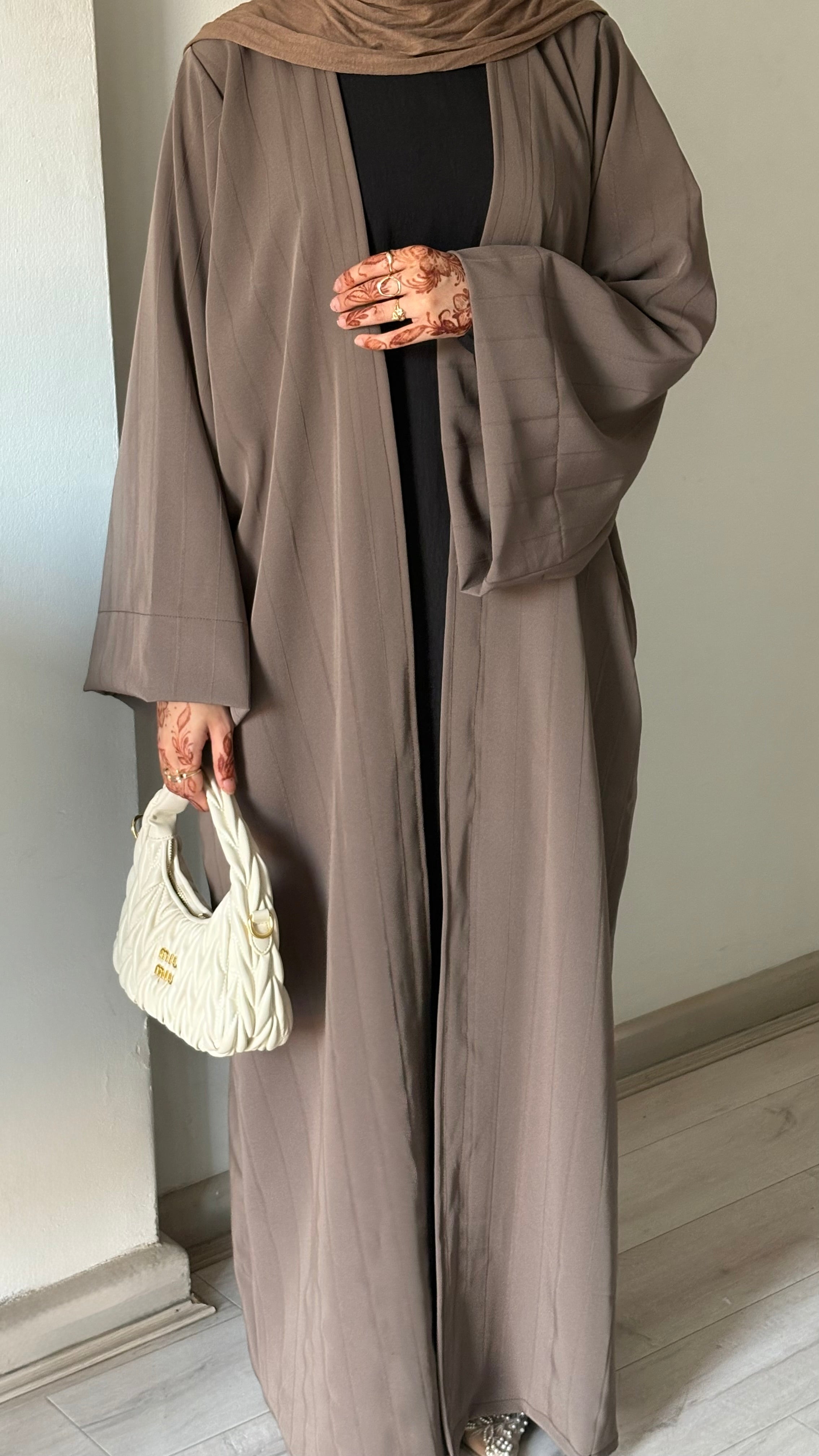 Stripe Mocha/Taupe Abaya