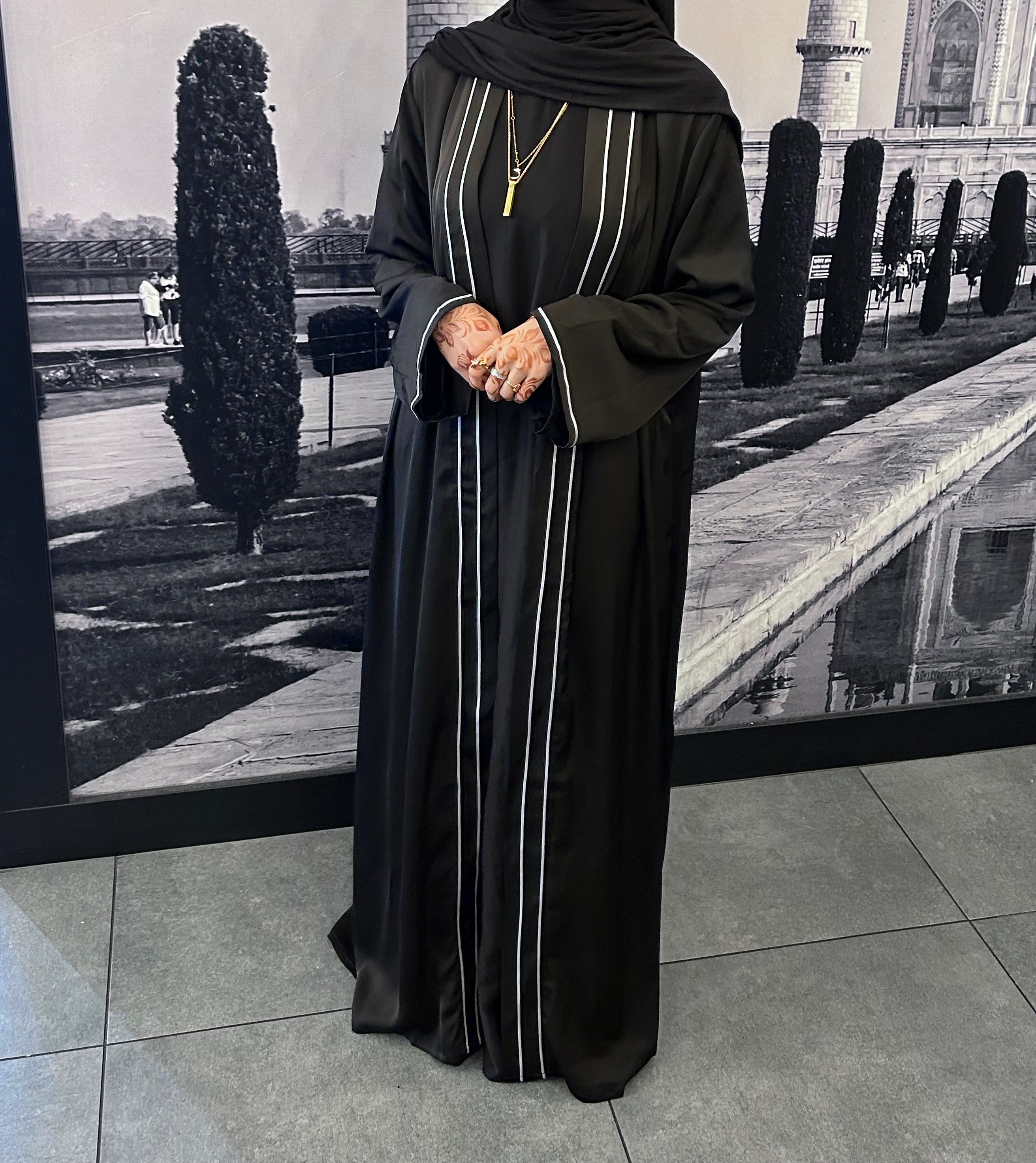 Black Satin Trim Open Abaya