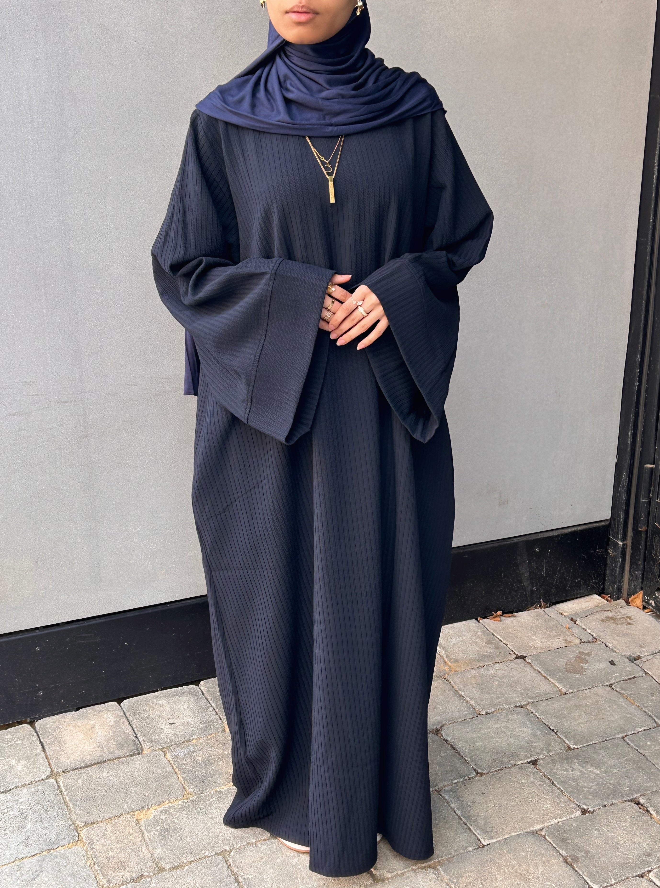 Navy Ribbed Abaya