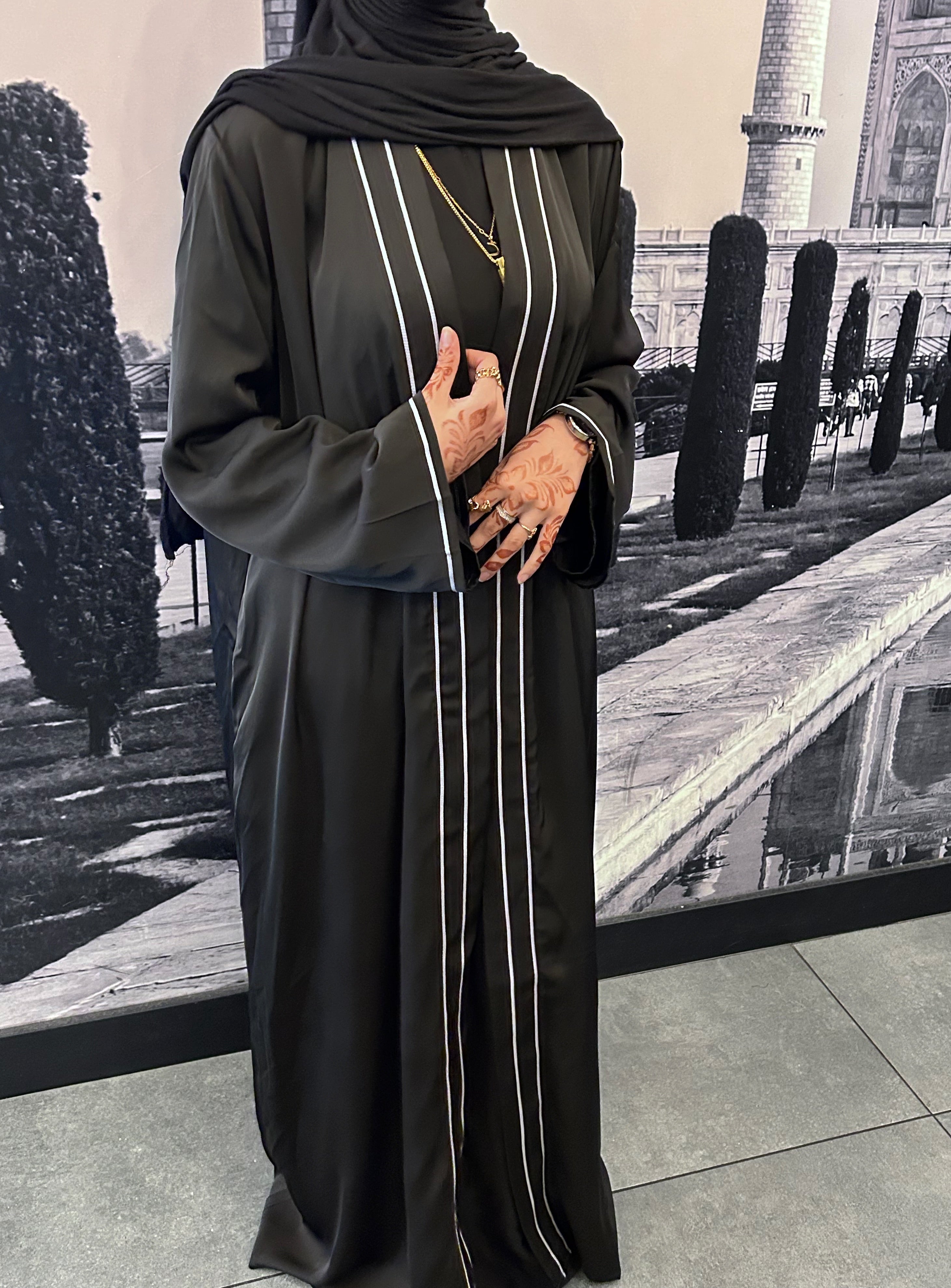 Black Satin Trim Open Abaya