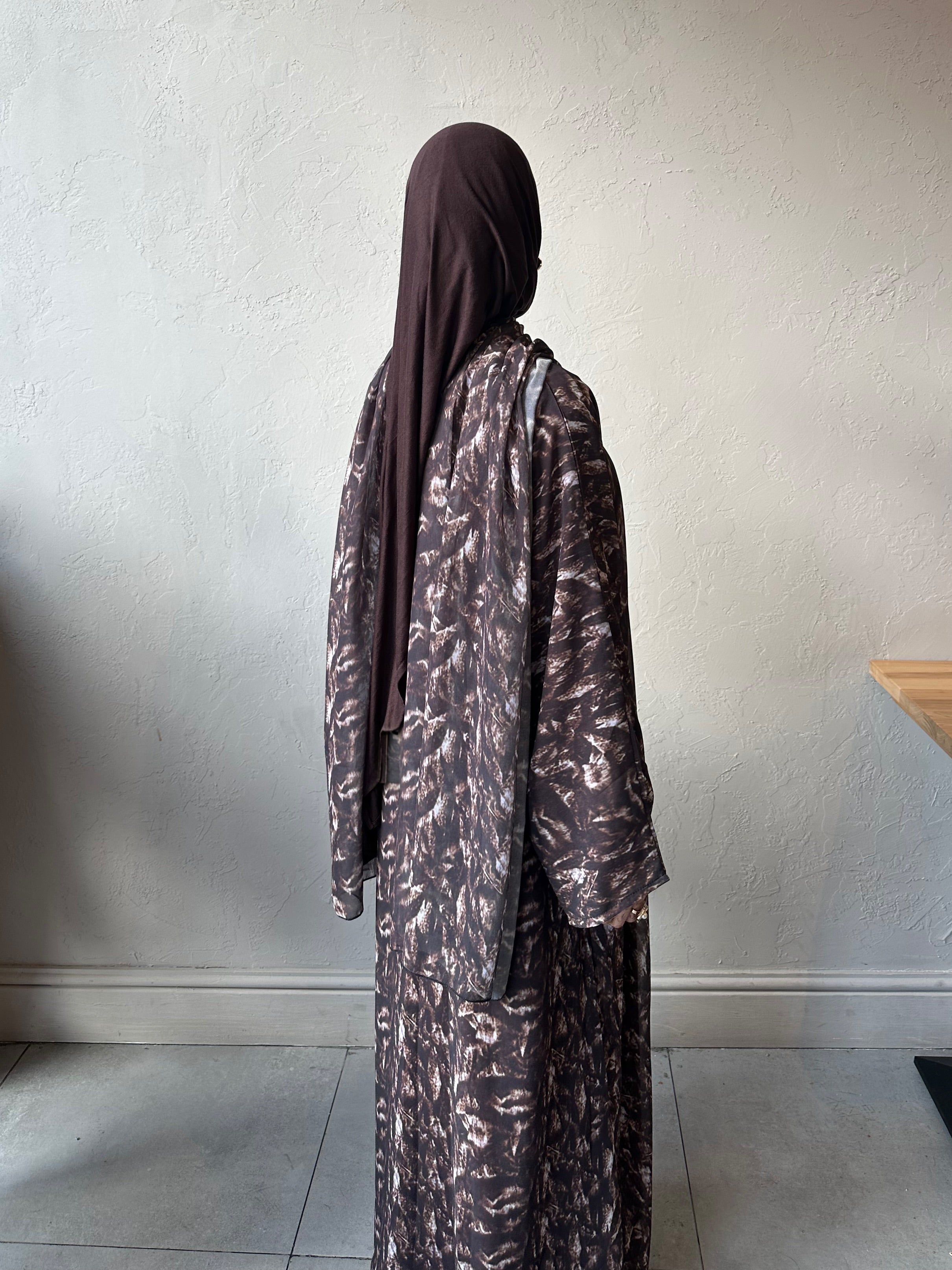 Printed Chiffon Abaya Set (Open) - Black/Brown