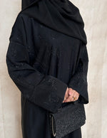 Load image into Gallery viewer, Khaleeji Closed Abaya
