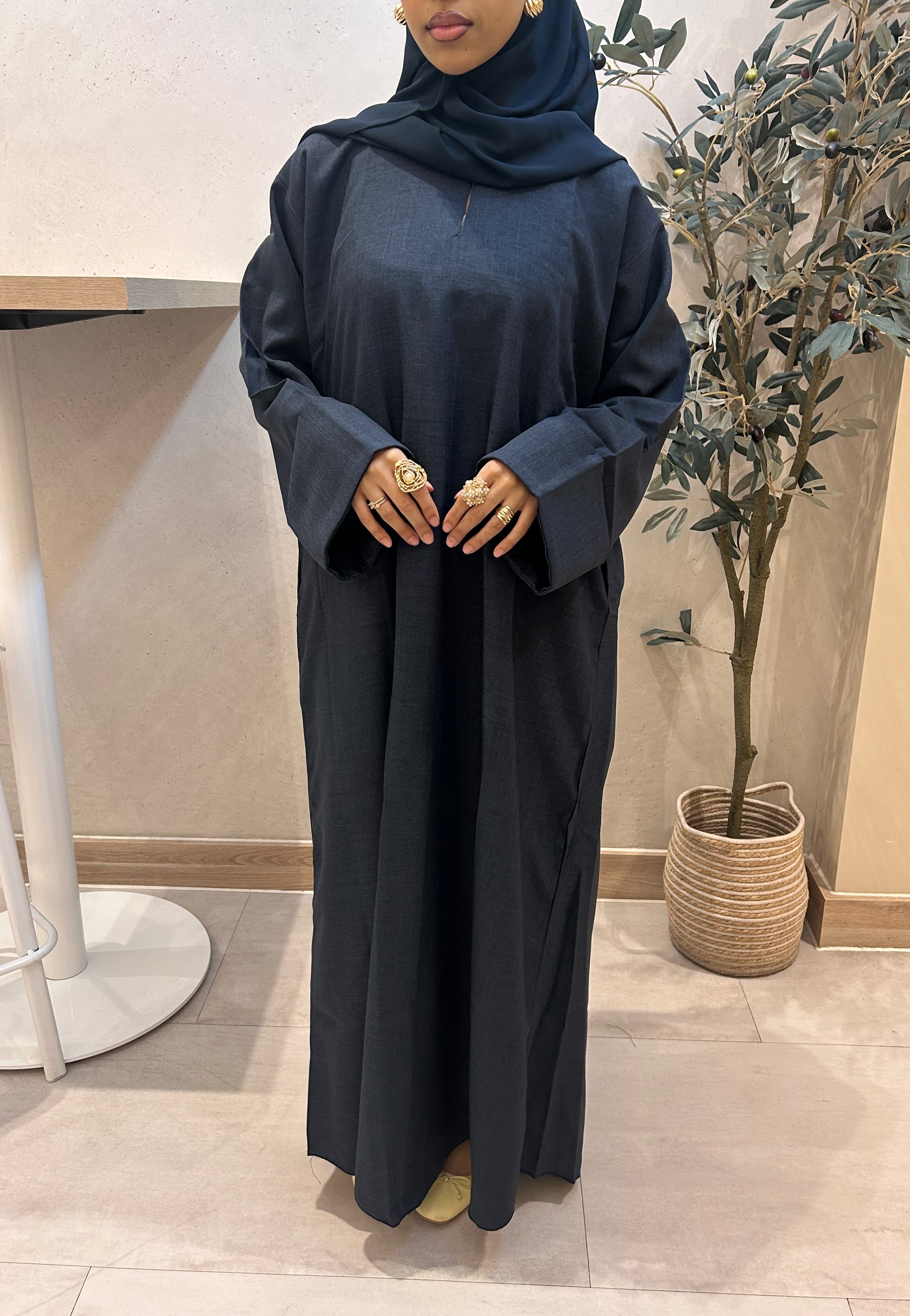 Linen Closed Abaya - Navy