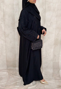 Khaleeji Closed Abaya