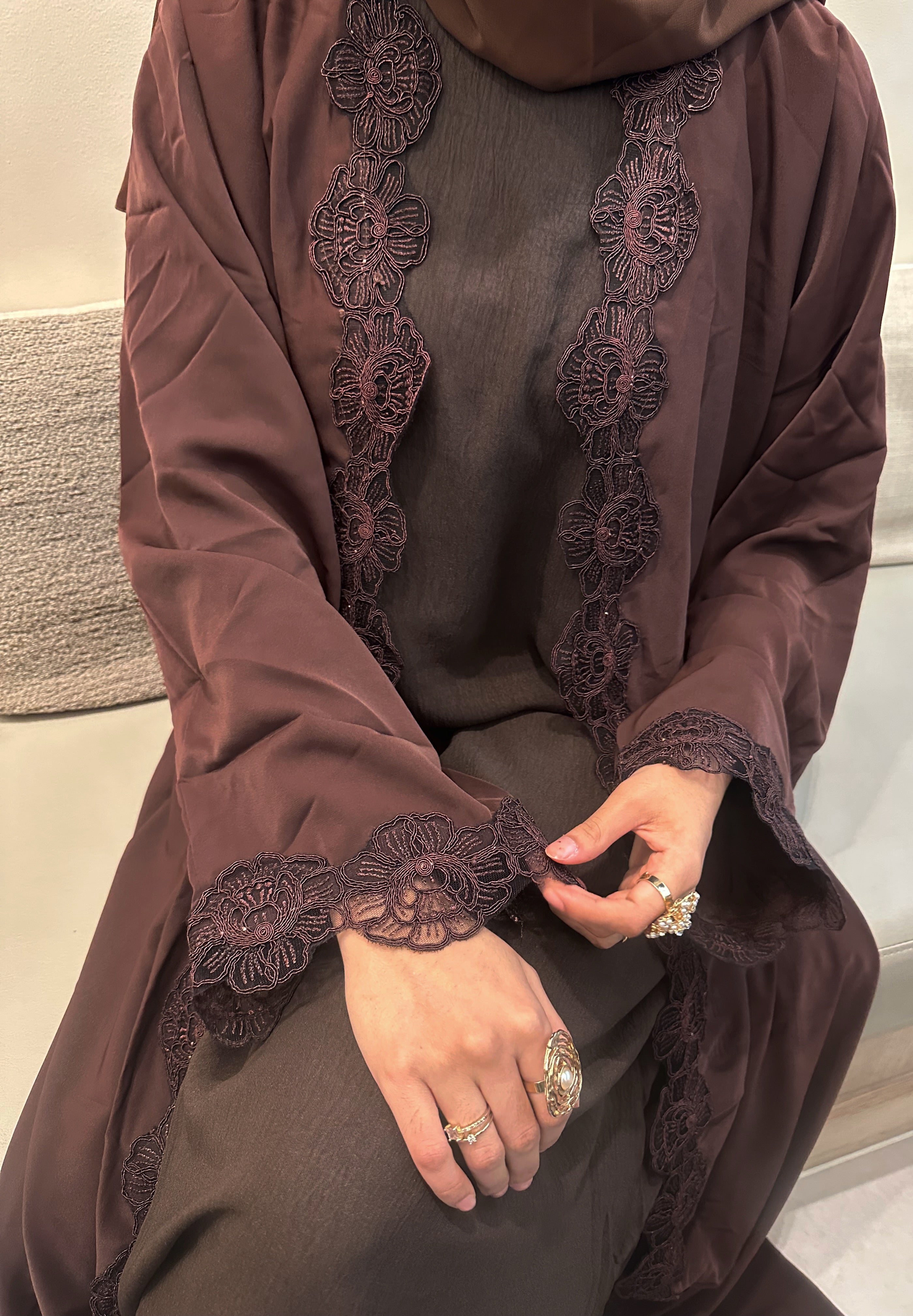 Lace Abaya Set - Brown