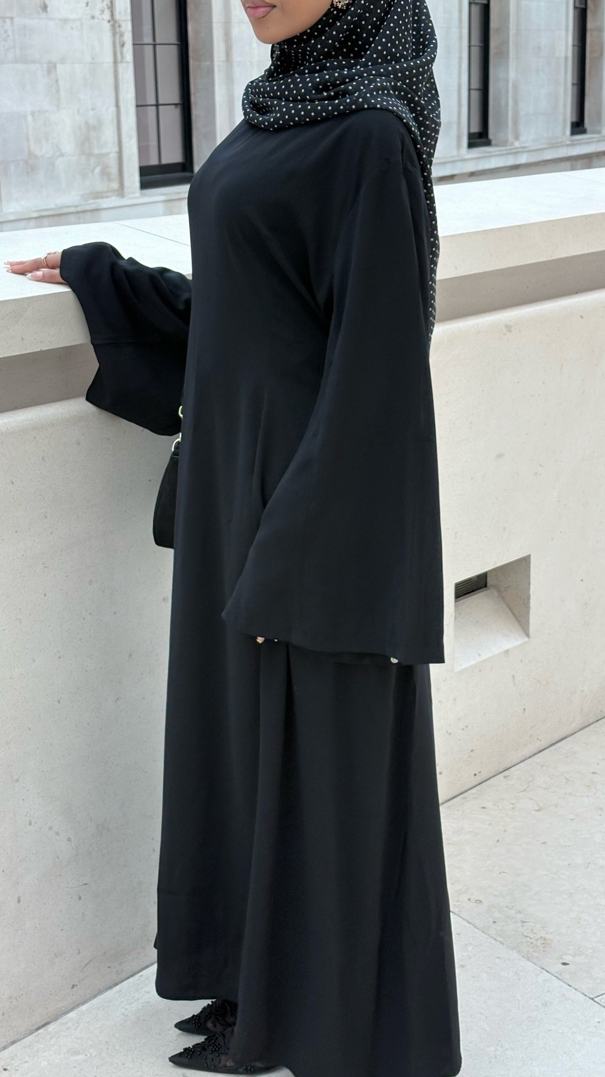 Crepe Tie Back Abaya - Black