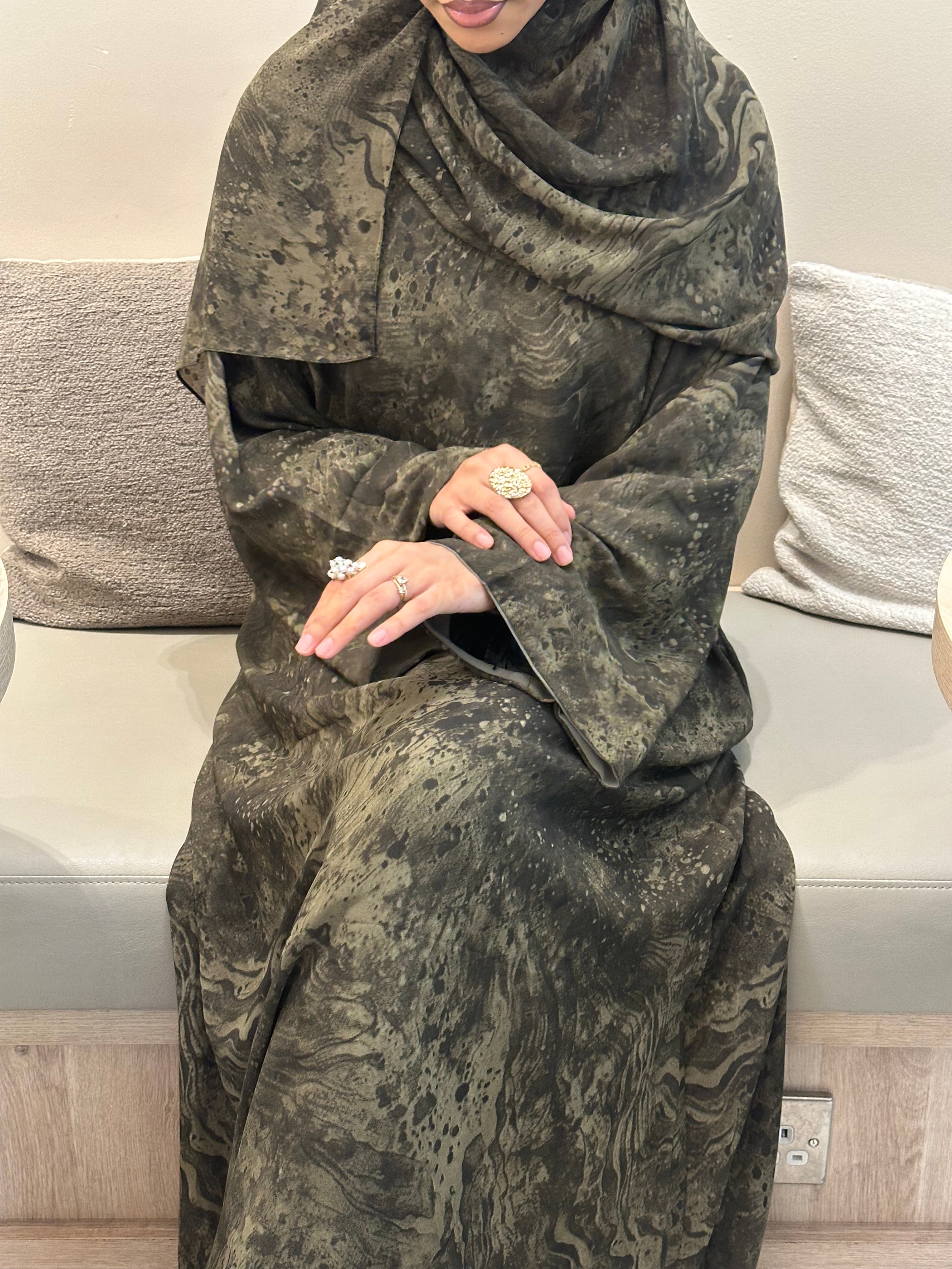 Printed Chiffon Abaya Set (Closed) - Green