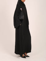 Load image into Gallery viewer, Black Dubai Fabric Closed Abaya with Zip
