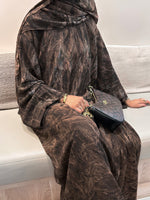 Load image into Gallery viewer, Printed Chiffon Abaya Set (Closed) - Brown
