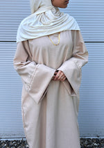 Load image into Gallery viewer, Oat Wide sleeve Abaya
