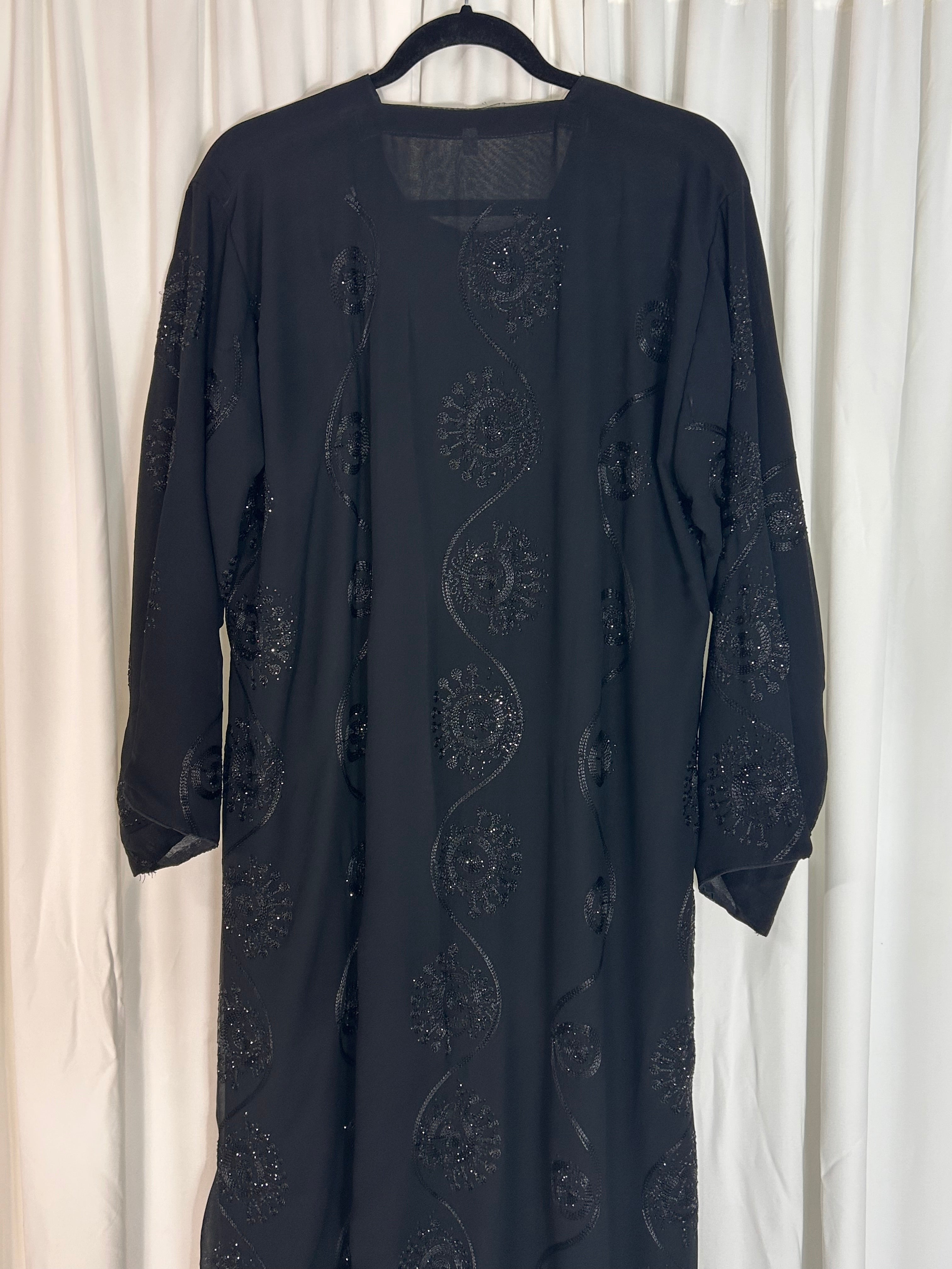 Qamar Closed abaya