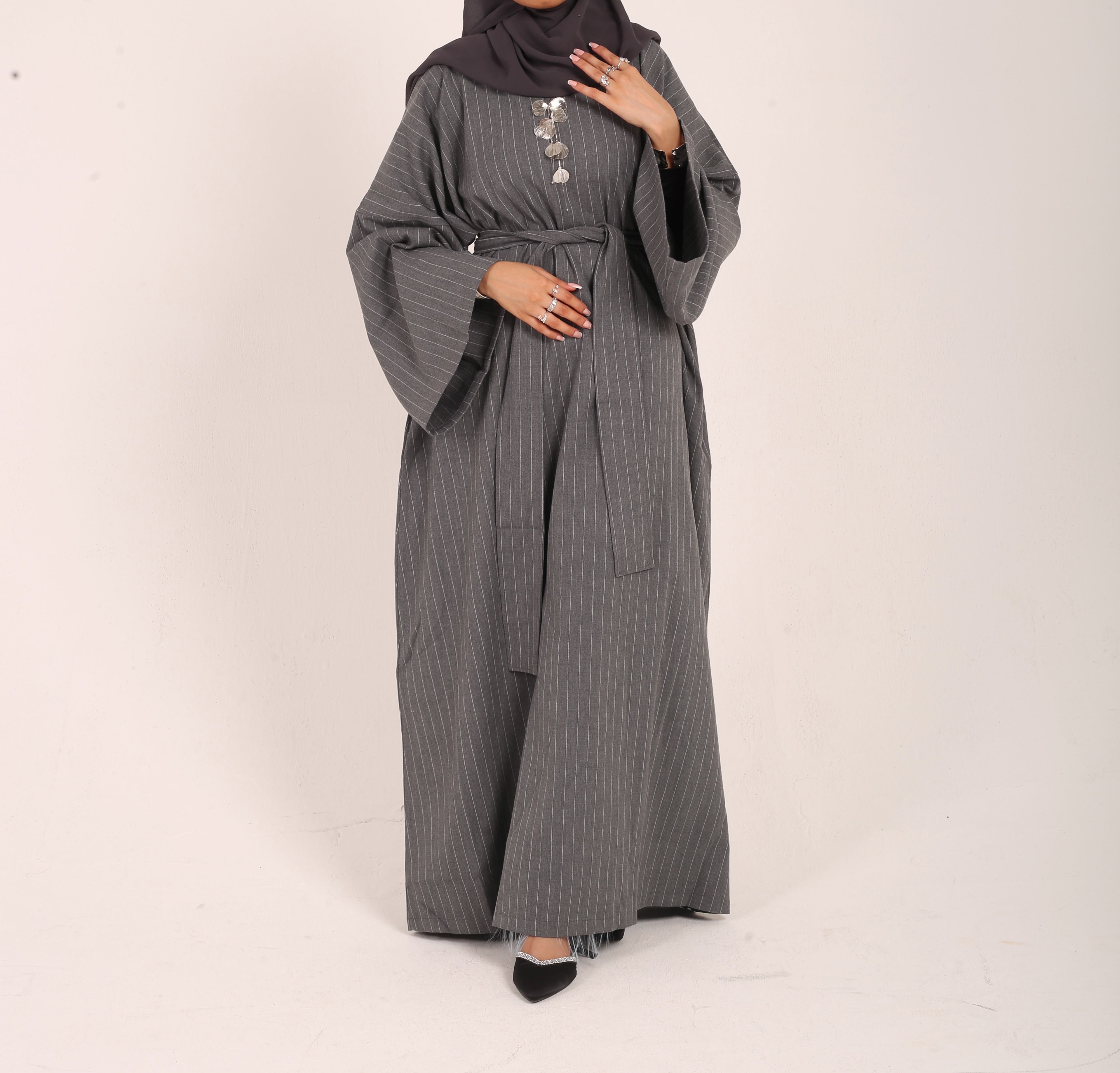 Dark Grey Maysa Closed Abaya