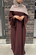 Load image into Gallery viewer, Purple-Brown Contrast Stitch Closed Abaya
