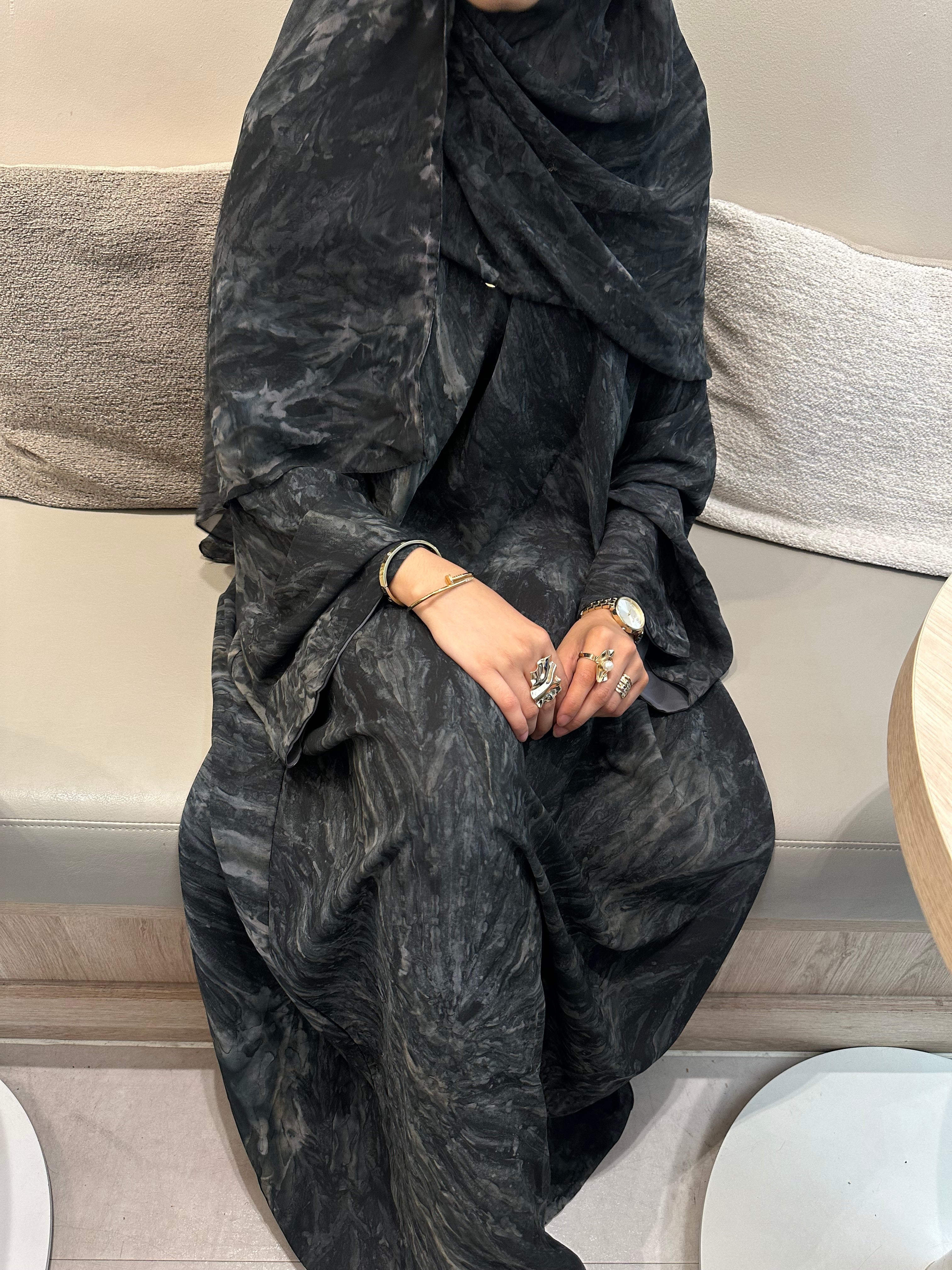 Printed Chiffon Abaya Set (Closed) - Charcoal Black