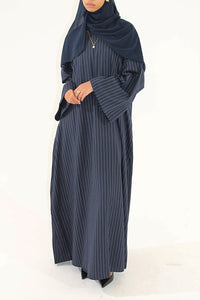 Navy Maysa Closed Abaya