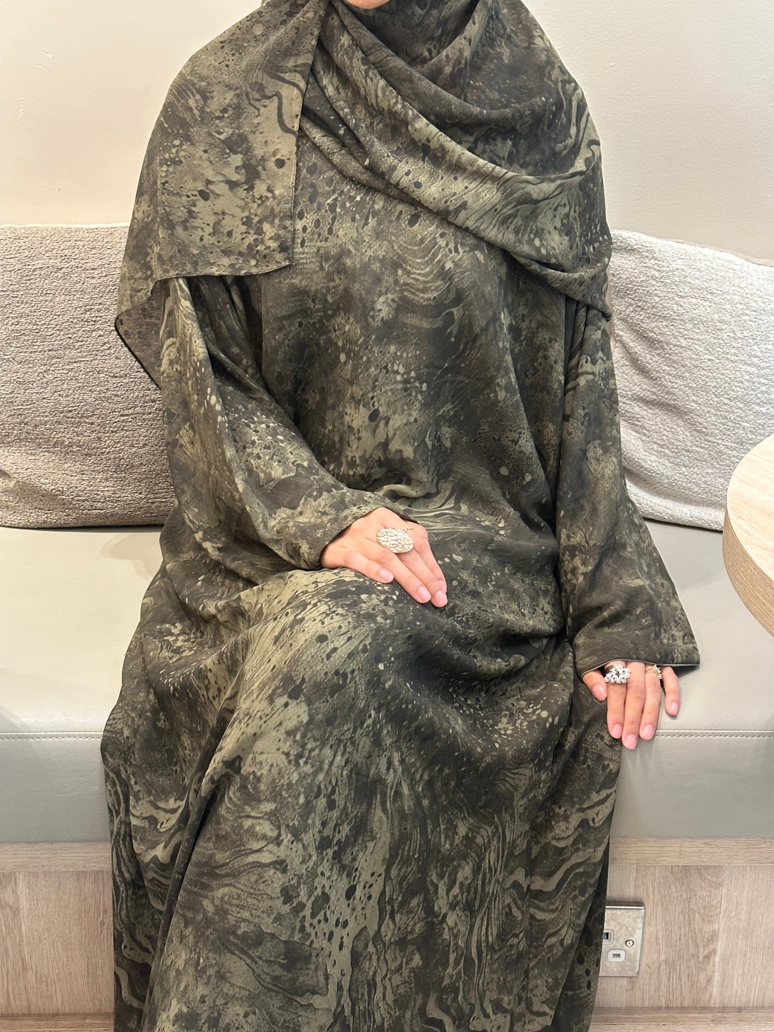 Printed Chiffon Abaya Set (Closed) - Green