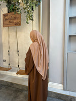 Load image into Gallery viewer, Brown Dubai Fabric Closed Abaya with Zip
