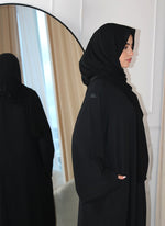 Load image into Gallery viewer, Black Closed Daily Abaya
