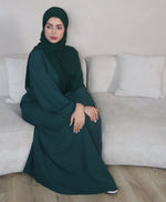 Load image into Gallery viewer, Green Daily Closed Abaya
