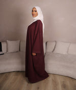 Load image into Gallery viewer, Maroon Contrast Stitch Closed Abaya
