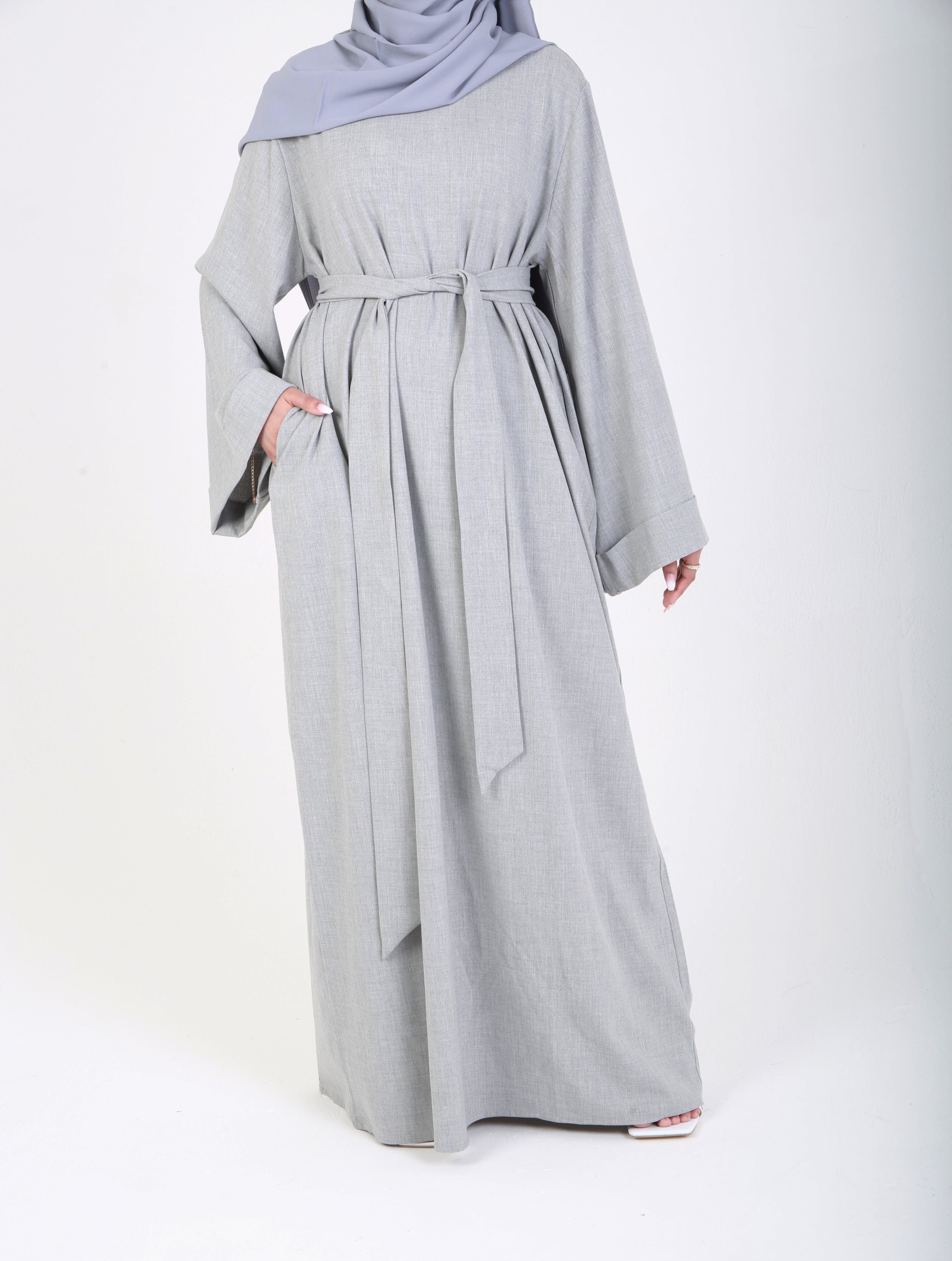 Grey Ayah Closed Abaya