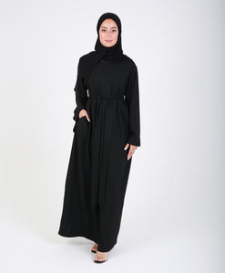 Black Ayah Closed Abaya