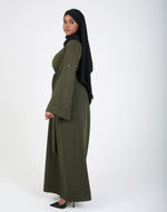 Load image into Gallery viewer, Dark Green Ayah Closed Abaya
