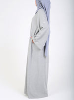 Load image into Gallery viewer, Grey Ayah Closed Abaya
