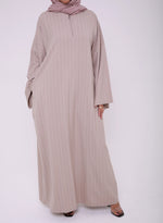 Load image into Gallery viewer, Beige Maysa Closed Abaya with Zip
