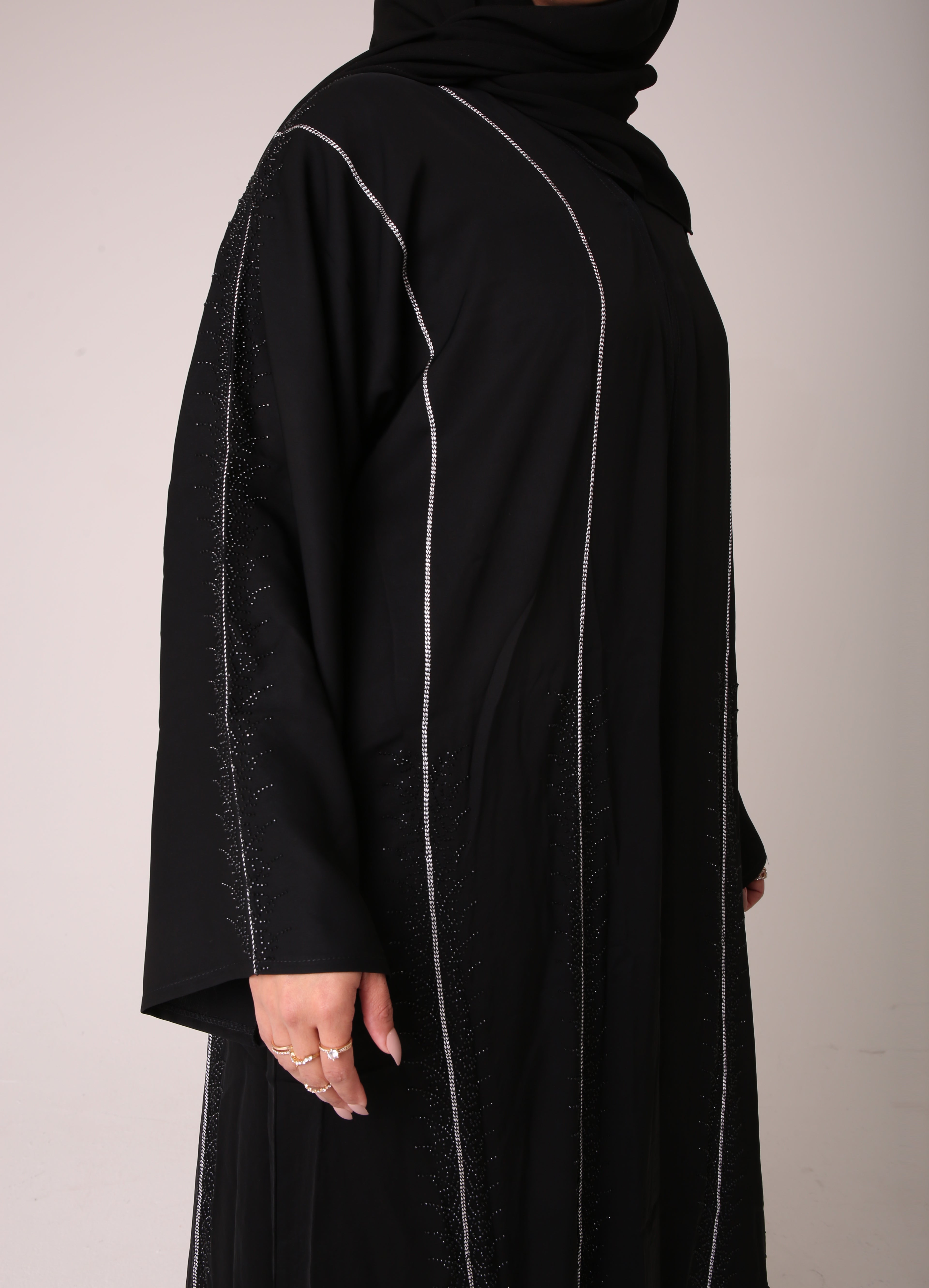 Layla Abaya