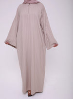 Load image into Gallery viewer, Beige Maysa Closed Abaya with Zip
