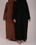 Load image into Gallery viewer, Black Contrast Stitch Closed Abaya
